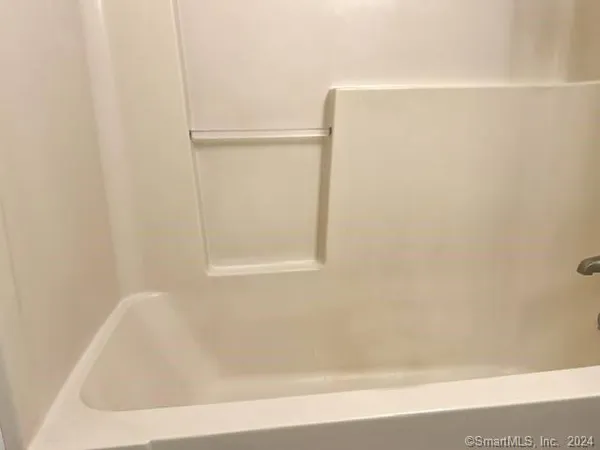 $2,600 | 37 Greenwich Avenue, Unit 26, Stamford, CT 06902