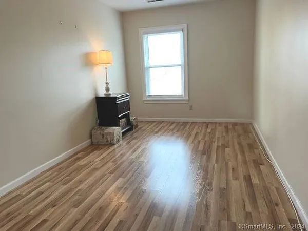 $2,600 | 37 Greenwich Avenue, Unit 26, Stamford, CT 06902