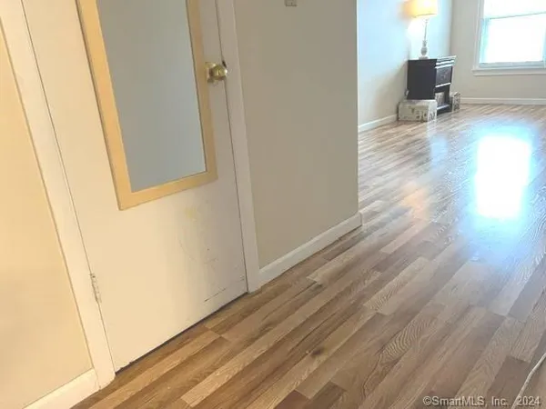 $2,600 | 37 Greenwich Avenue, Unit 26, Stamford, CT 06902