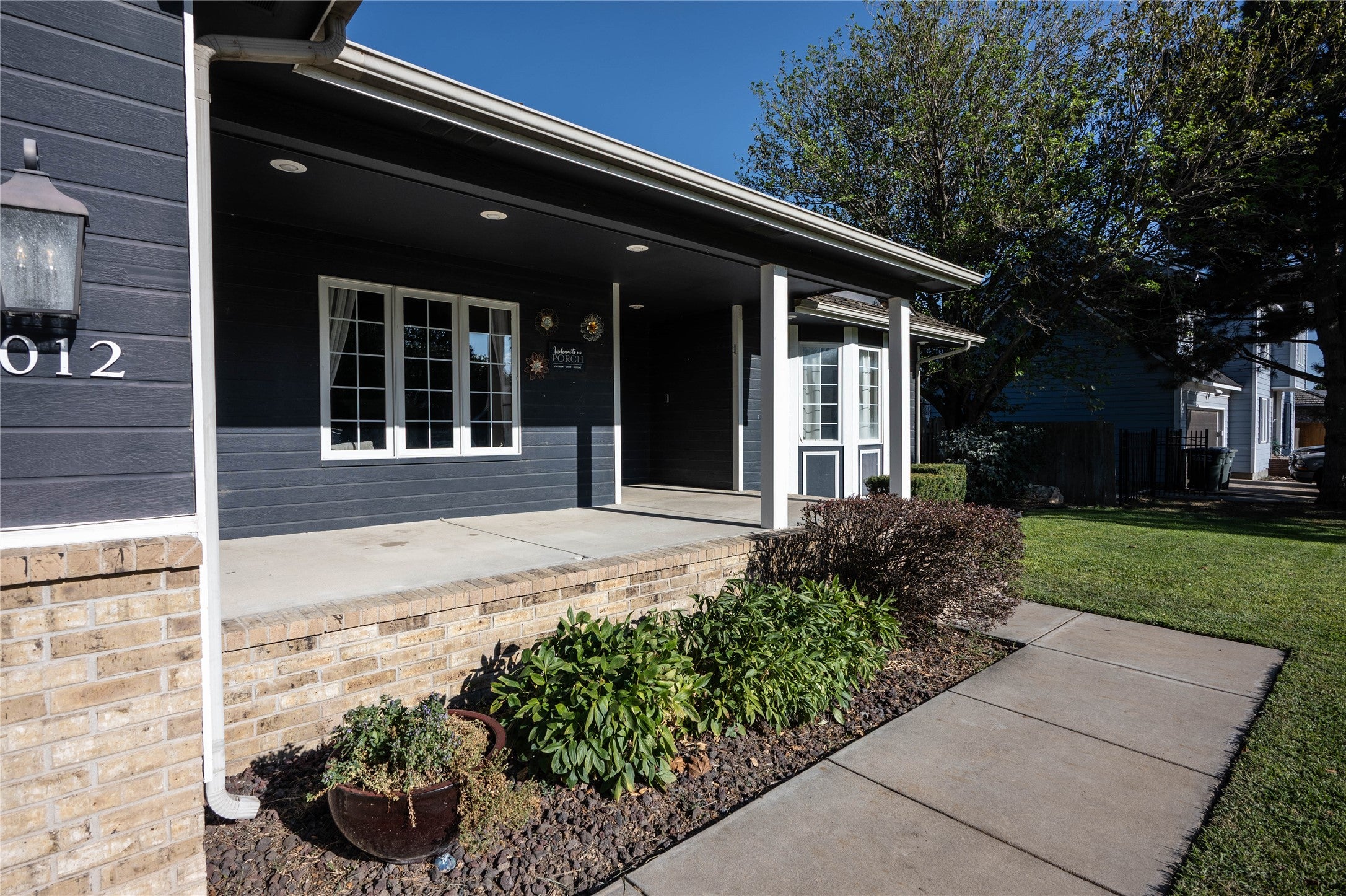 2012 Cactus Road Dodge City, KS 67801 - Photo 3 of 25 Gallery Image 3
