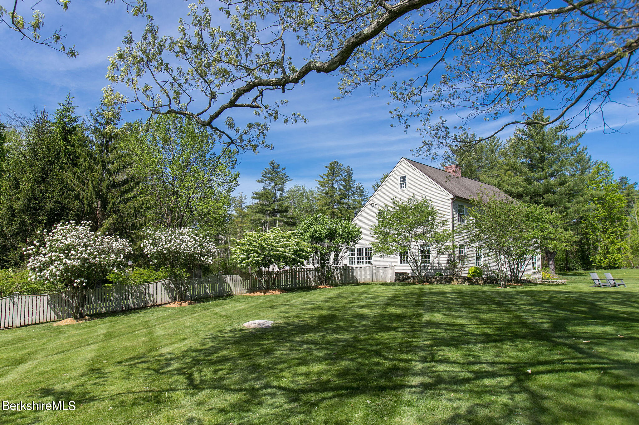 32 Kalliste Hill