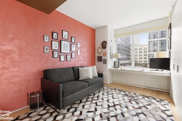 $2,395,000 | 22 North 6th Street, Unit 4R | Williamsburg