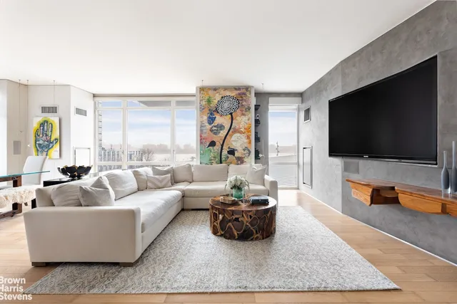 $2,395,000 | 22 North 6th Street, Unit 4R | Williamsburg