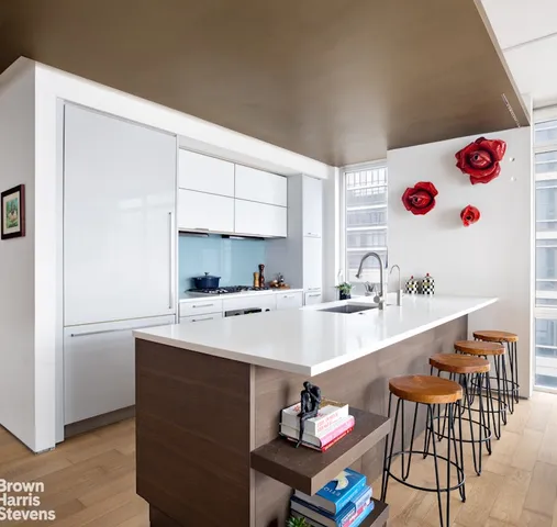 $2,395,000 | 22 North 6th Street, Unit 4R | Williamsburg
