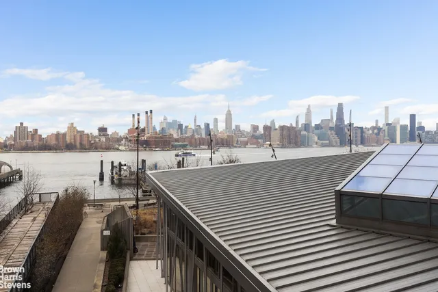 $2,395,000 | 22 North 6th Street, Unit 4R | Williamsburg