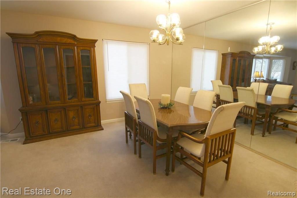 46500 Maidstone Road Canton, MI 48187 - Photo 16 of 29