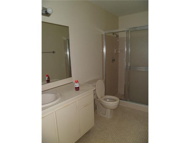 8800 Rheims Road, Unit B Boca Raton, FL 33496 - Photo 7 of 12 Bathroom Master