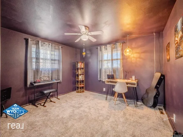 $295,000 | 3300 Navarre Road, Casper, WY 82604