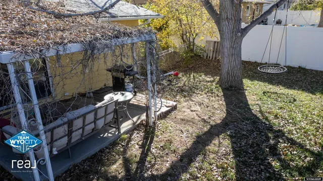 $300,000 | 3300 Navarre Road, Casper, WY 82604