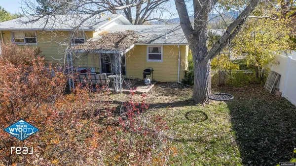$295,000 | 3300 Navarre Road, Casper, WY 82604