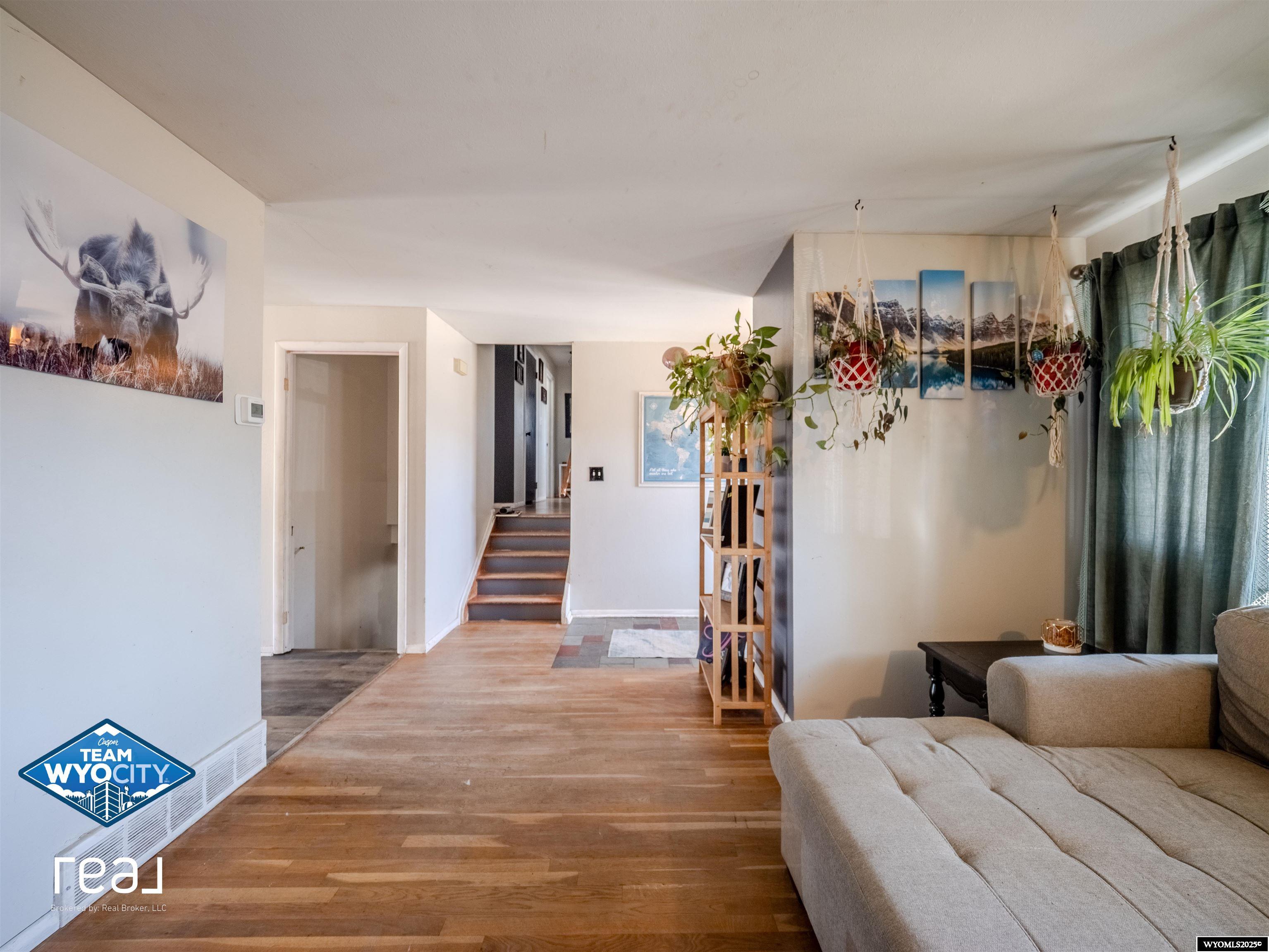 3300 Navarre Road Casper, WY 82604 - Photo 6 of 39