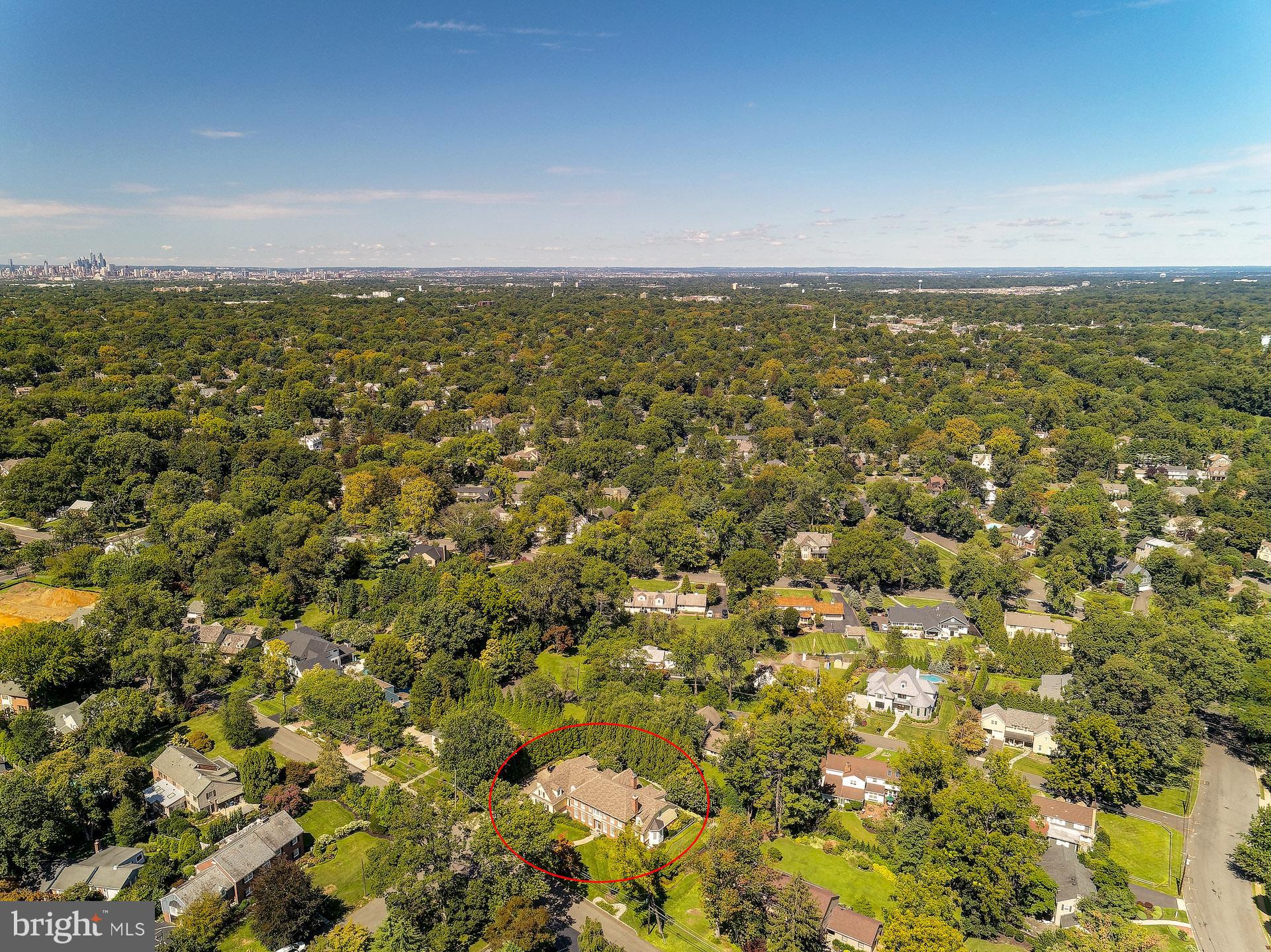 135 Winding Way Haddonfield, NJ 08033 - Photo 96 of 100 an aerial view of residential houses with outdoor space