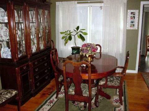 13144 Rosedale Street Southgate, MI 48195 - Photo 2 of 9 698108-1.JPG
