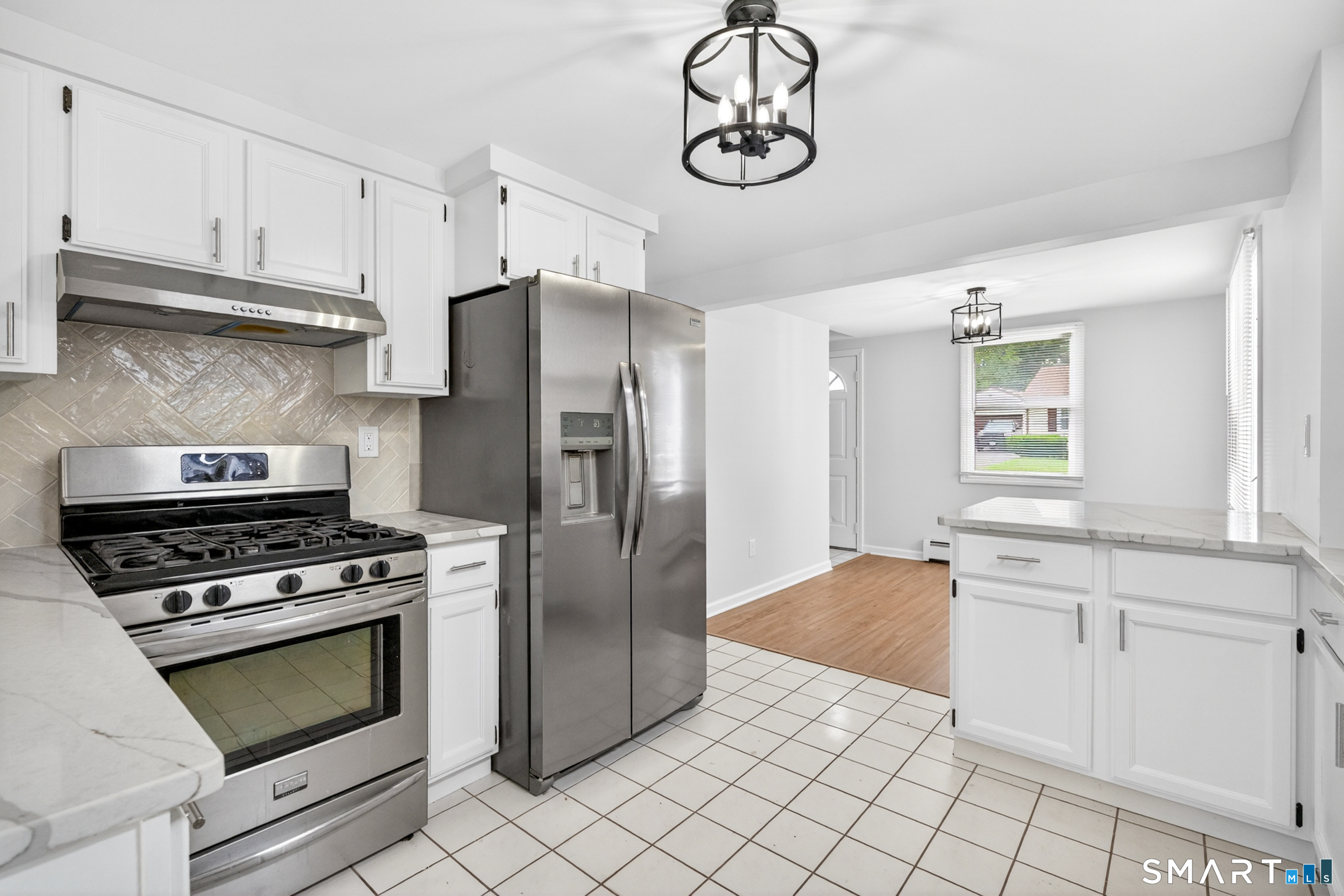 221 Meadows End Road Milford, CT 06460 - Photo 15 of 30