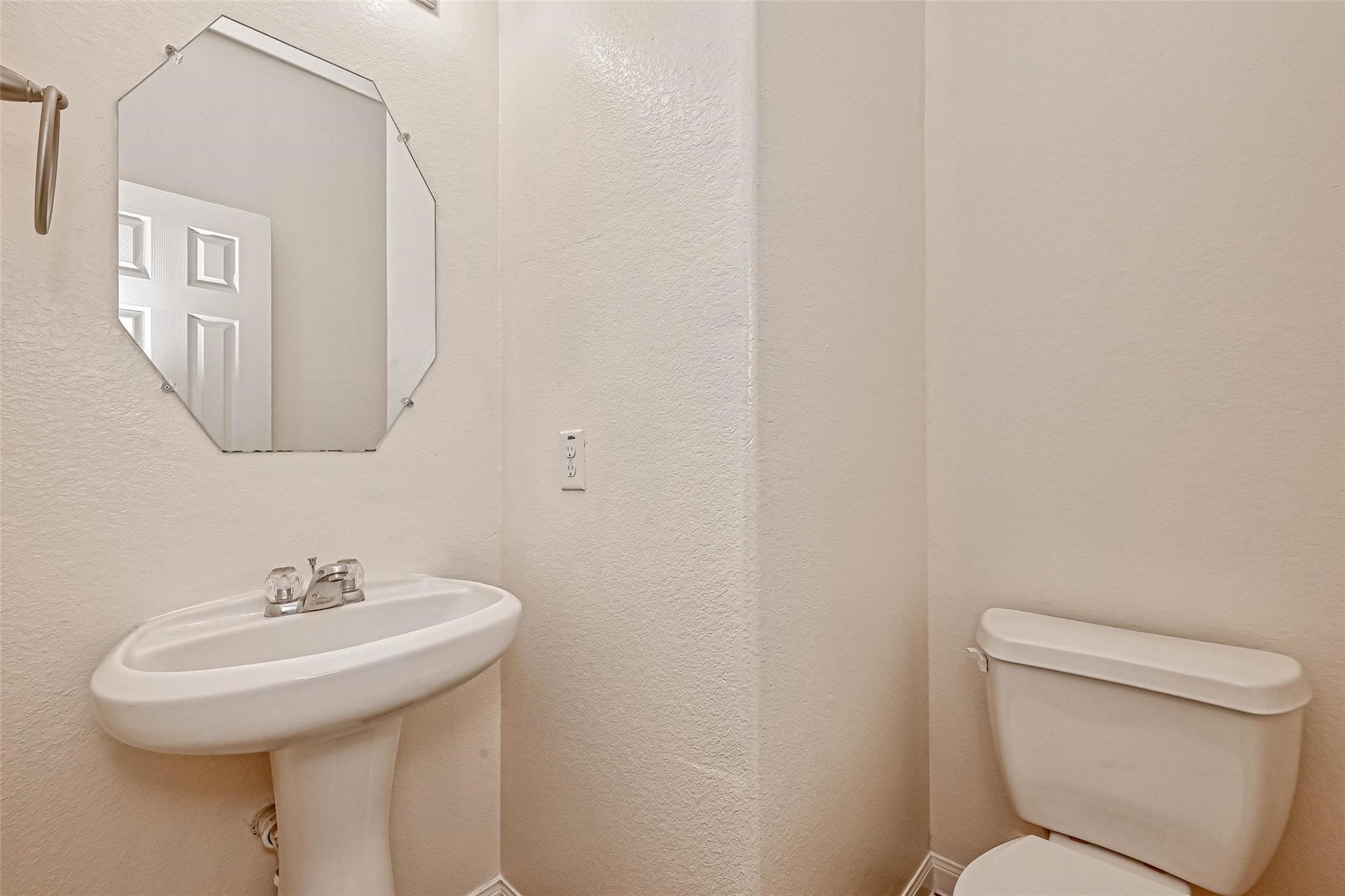 20555 Bonds Creek Lane Spring, TX 77388 - Photo 28 of 36