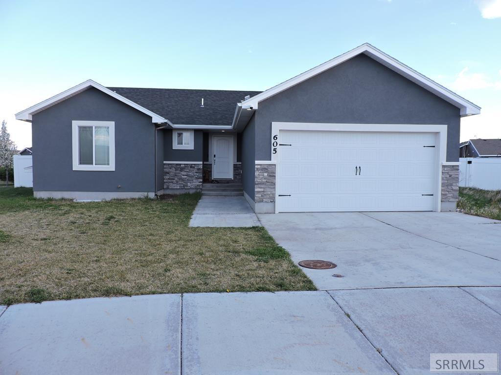 605 Boulder Street Rigby, ID 83442 - Photo 1 of 58 Main View