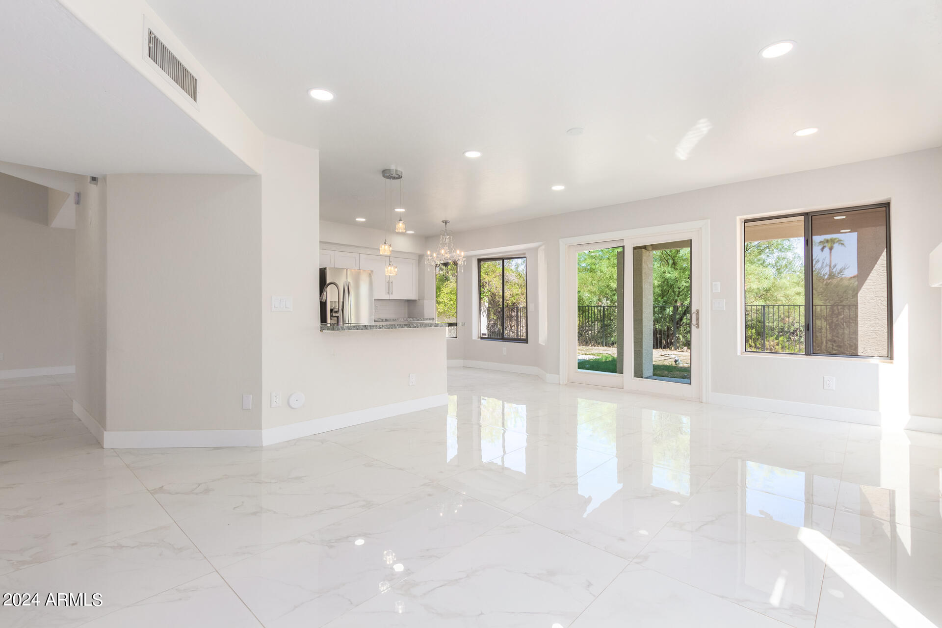 9611 South 50th Street Phoenix, AZ 85044 - Photo 15 of 40 13-50th