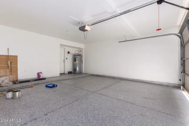 $2,850 | 9611 South 50th Street, Phoenix, AZ 85044