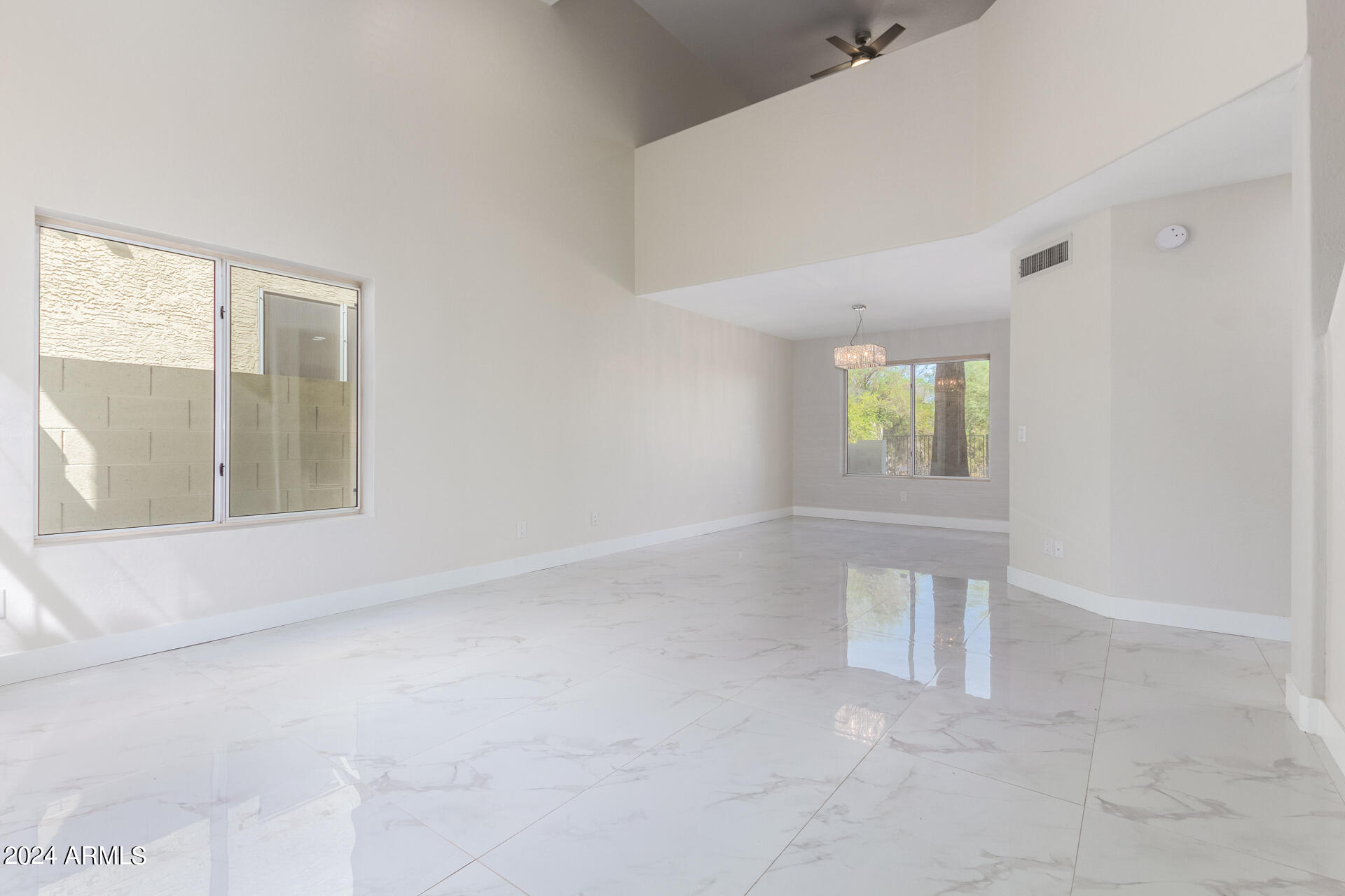 9611 South 50th Street Phoenix, AZ 85044 - Photo 7 of 40 08-50th