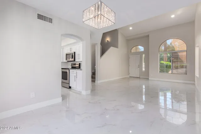 $2,850 | 9611 South 50th Street, Phoenix, AZ 85044