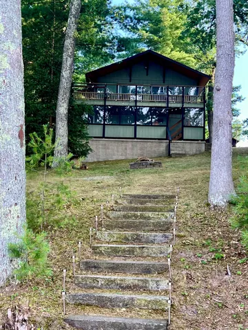 $339,900 | 16657 South Star Lake Drive, Baldwin, MI 49304