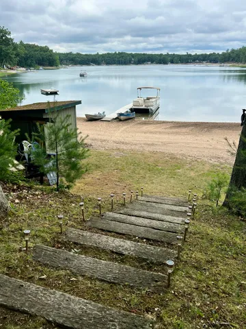 $339,900 | 16657 South Star Lake Drive, Baldwin, MI 49304