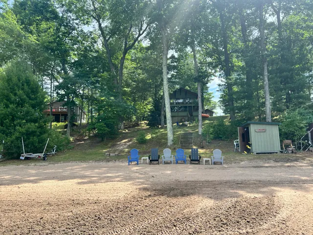 $339,900 | 16657 South Star Lake Drive, Baldwin, MI 49304