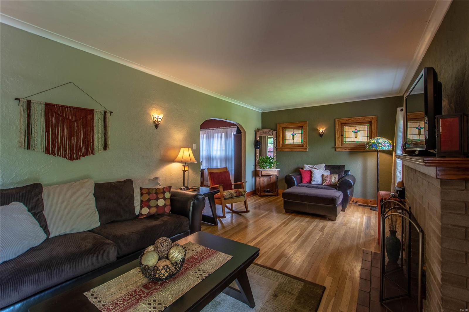 5740 Rhodes Avenue St. Louis, MO 63109 - Photo 4 of 48 Gallery Image 4
