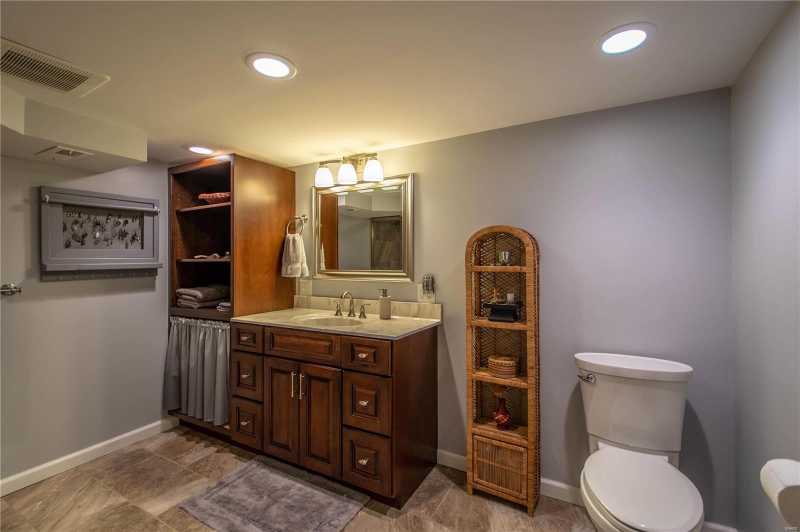 5740 Rhodes Avenue St. Louis, MO 63109 - Photo 33 of 48 Gallery Image 33