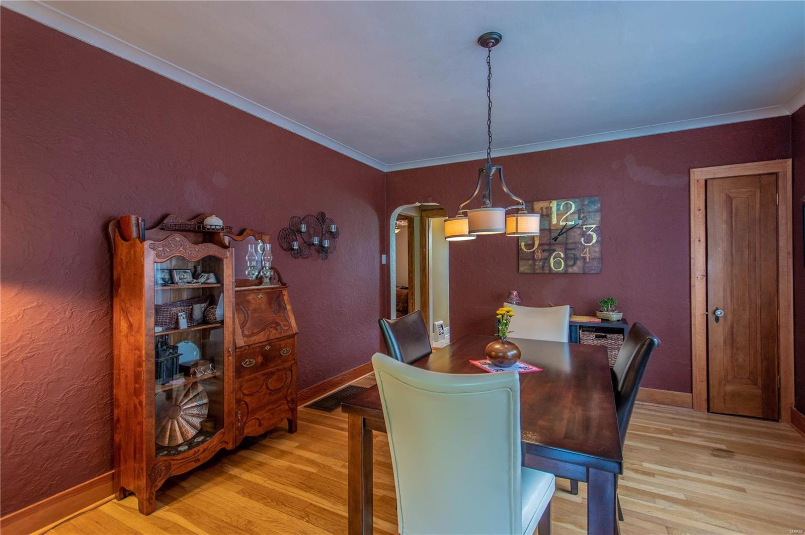 5740 Rhodes Avenue St. Louis, MO 63109 - Photo 9 of 48 Gallery Image 9