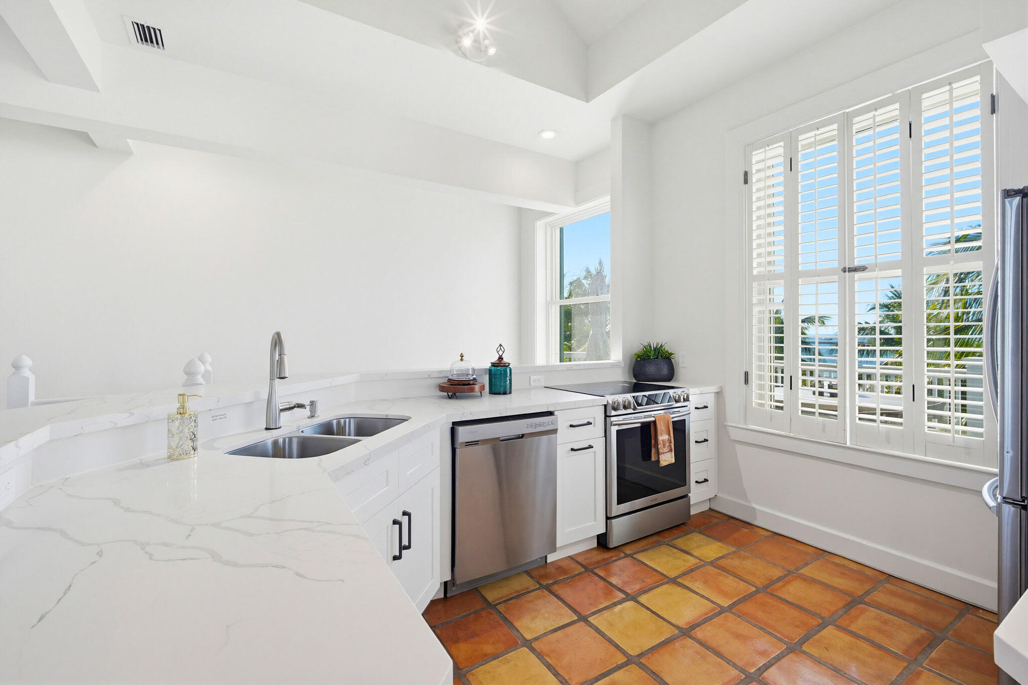 401 Emma Street, Unit H Key West, FL 33040 - Photo 24 of 53 401 Emma St (web) 068