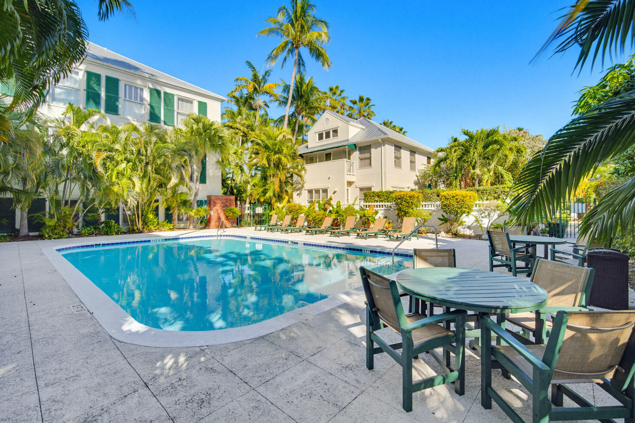 401 Emma Street, Unit H Key West, FL 33040 - Photo 47 of 53 401 Emma St (web) 119