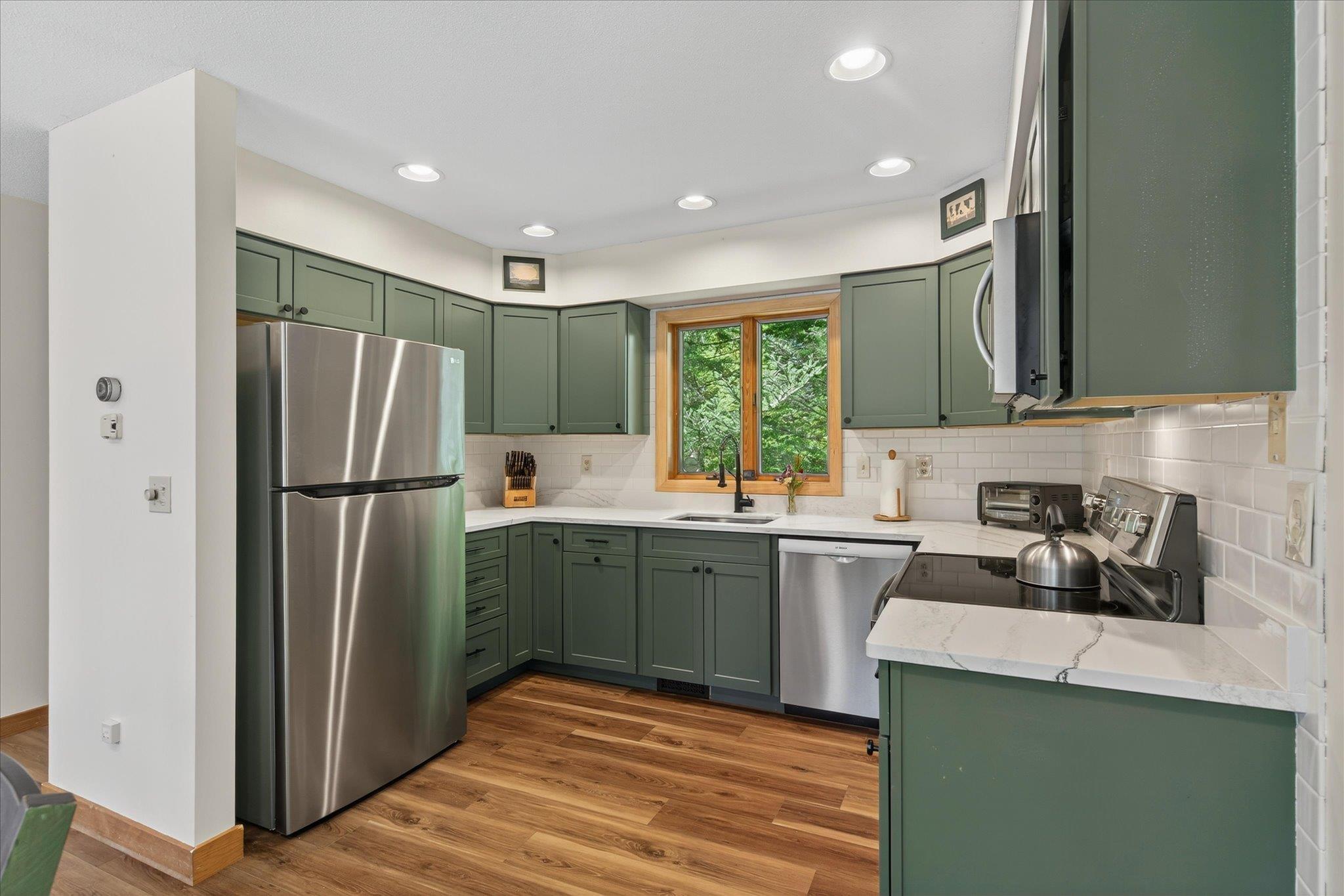 23 Hunny Tree Road Killington, VT 05751 - Photo 4 of 51 Gallery Image 4