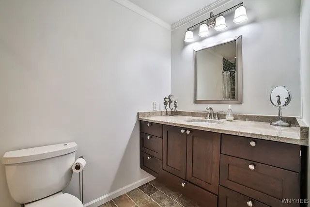 $875,000 | 252 Rivermist Drive, Buffalo, NY 14202