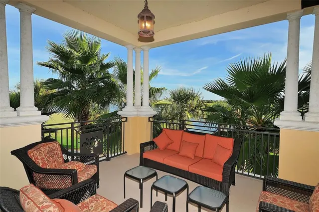 $1,275,000 | 242 Pesaro Drive, North Venice, FL 34275