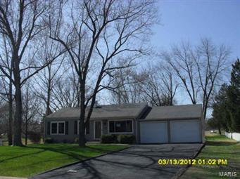 239 Dennison Ballwin, MO 63021 - Photo 1 of 1