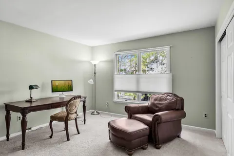 $685,000 | 2 Strafford Court, Medford, NJ 08055