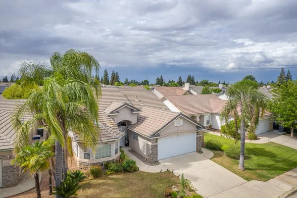$485,000 | 10373 North Baird Avenue, Fresno, CA 93730