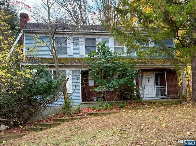 $780,000 | 146 Myrtle Avenue, Ramsey, NJ 07446