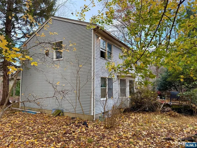 $780,000 | 146 Myrtle Avenue, Ramsey, NJ 07446