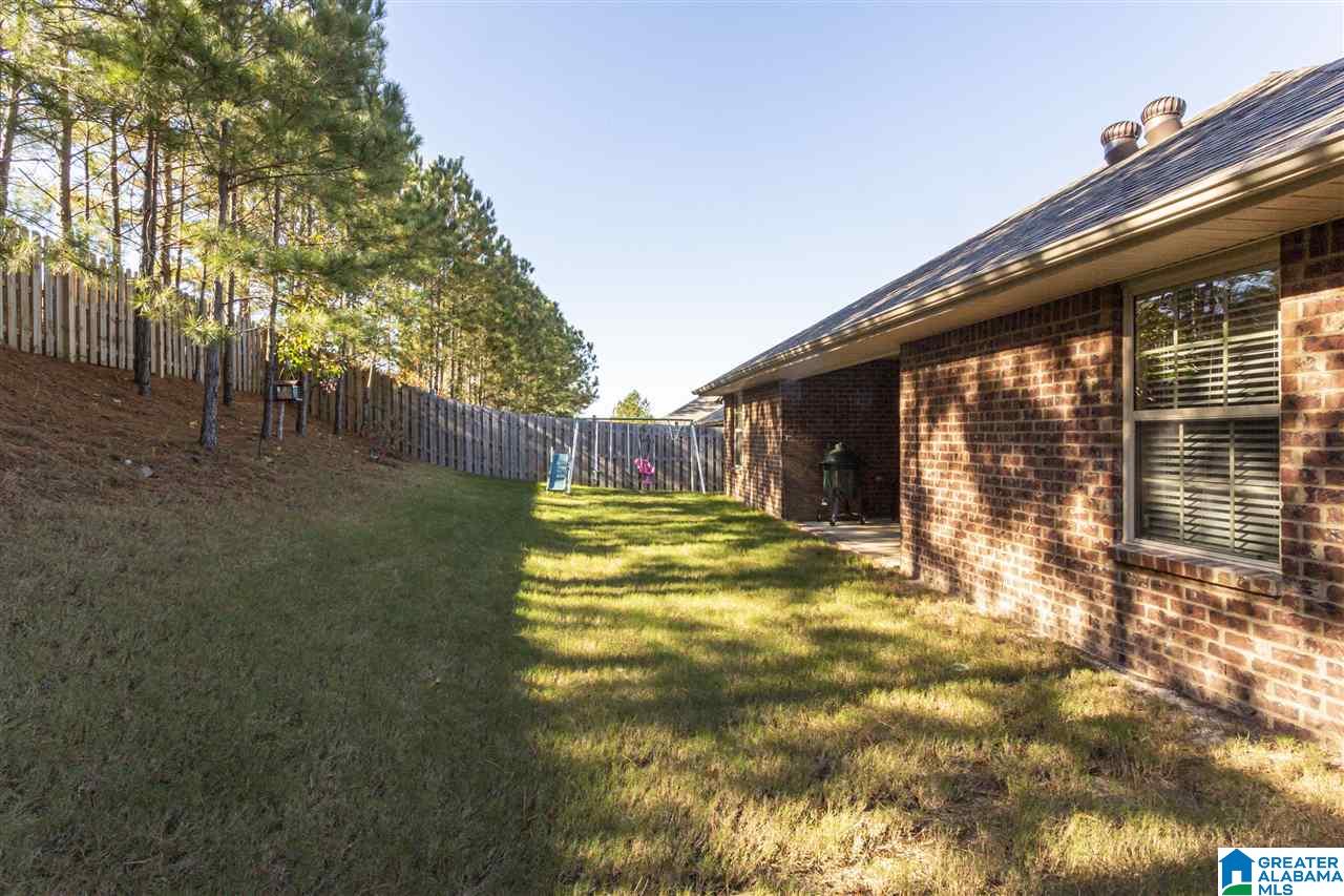 2033 Highview Way Calera, AL 35040 - Photo 9 of 50