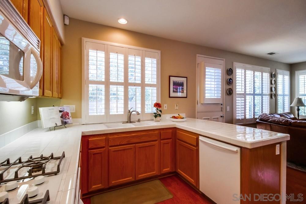 12232 Pepper Tree Lane Poway, CA 92064 - Photo 11 of 25 New Bosch Dishwasher