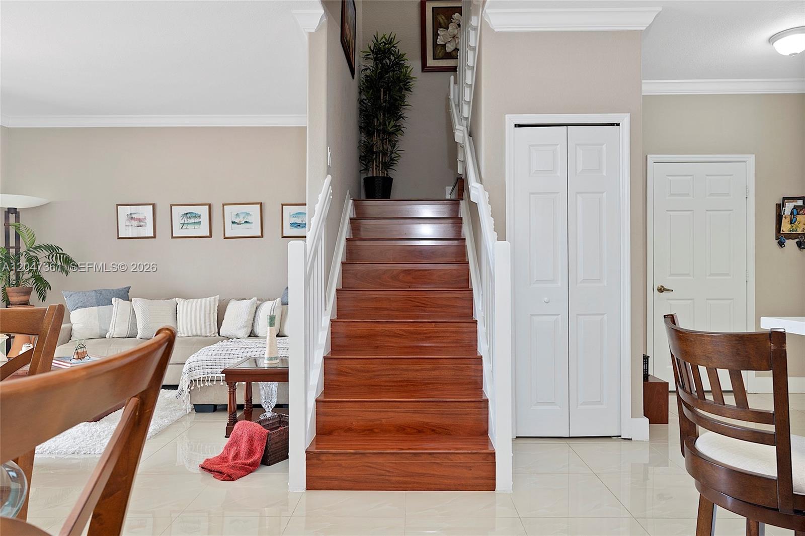 15262 Southwest 91st Lane Miami, FL 33196 - Photo 11 of 48