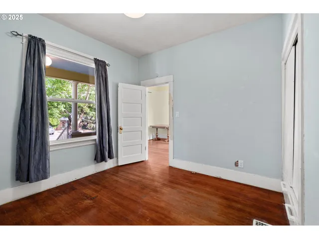 $334,999 | 2538 North Watts Street, Portland, OR 97217