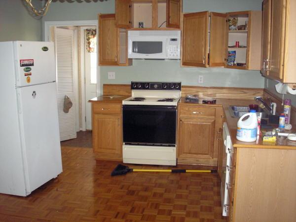 3220 Oliver Road Northeast Roanoke, VA 24012 - Photo 5 of 10 a utility room with dryer and washer
