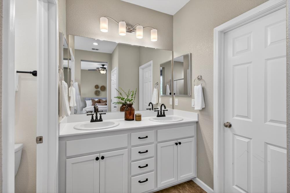 2797 Rainer Way Antelope, CA 95843 - Photo 11 of 57