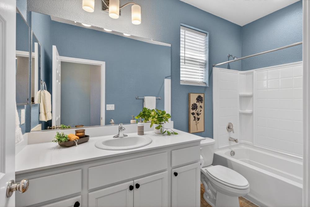 2797 Rainer Way Antelope, CA 95843 - Photo 13 of 57