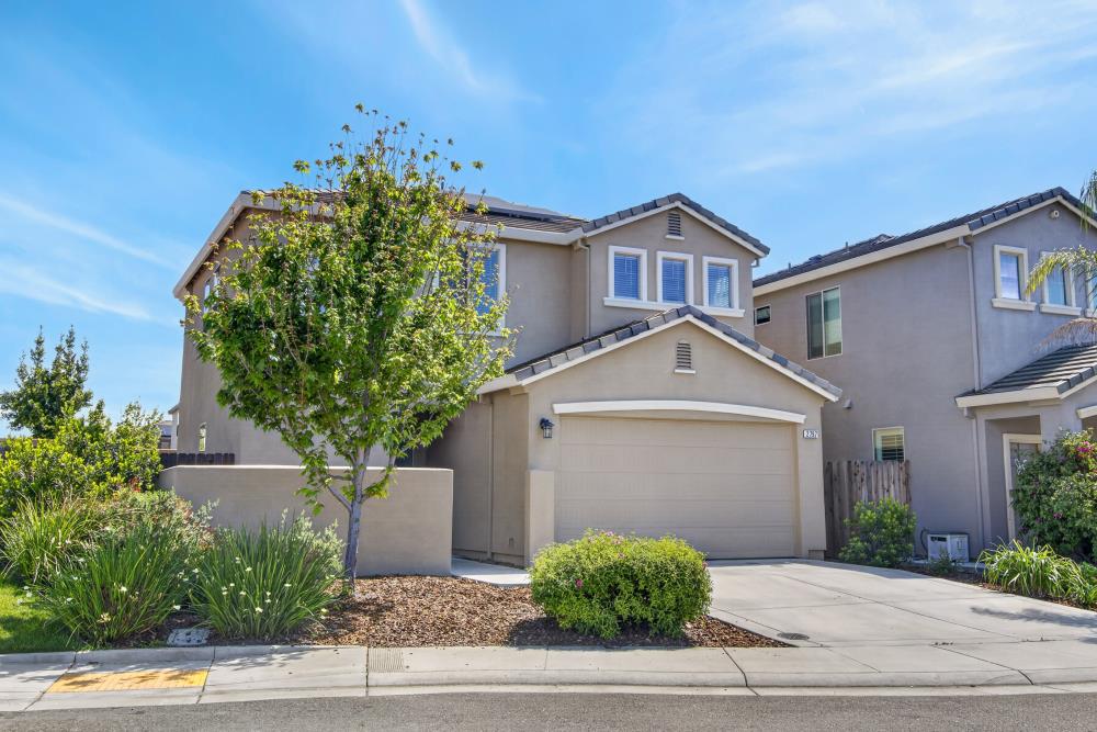 2797 Rainer Way Antelope, CA 95843 - Photo 2 of 57