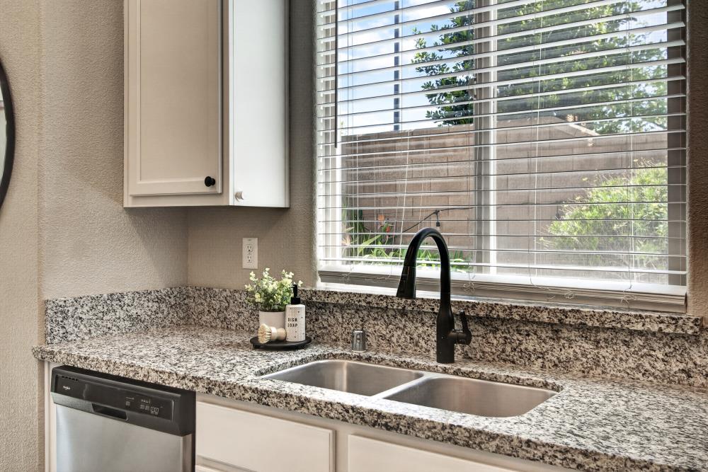 2797 Rainer Way Antelope, CA 95843 - Photo 30 of 57