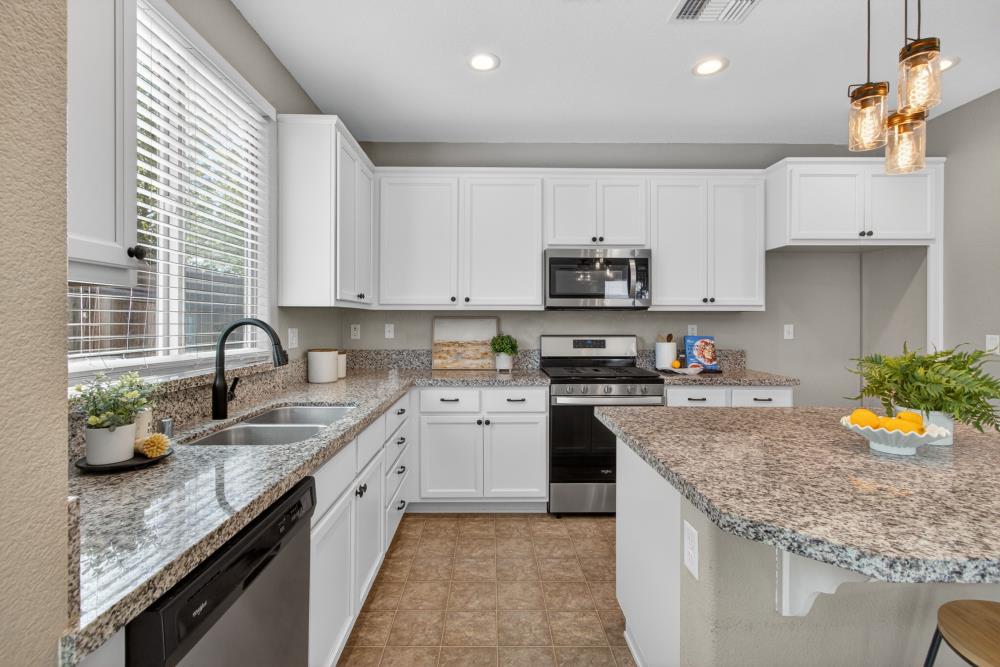 2797 Rainer Way Antelope, CA 95843 - Photo 31 of 57